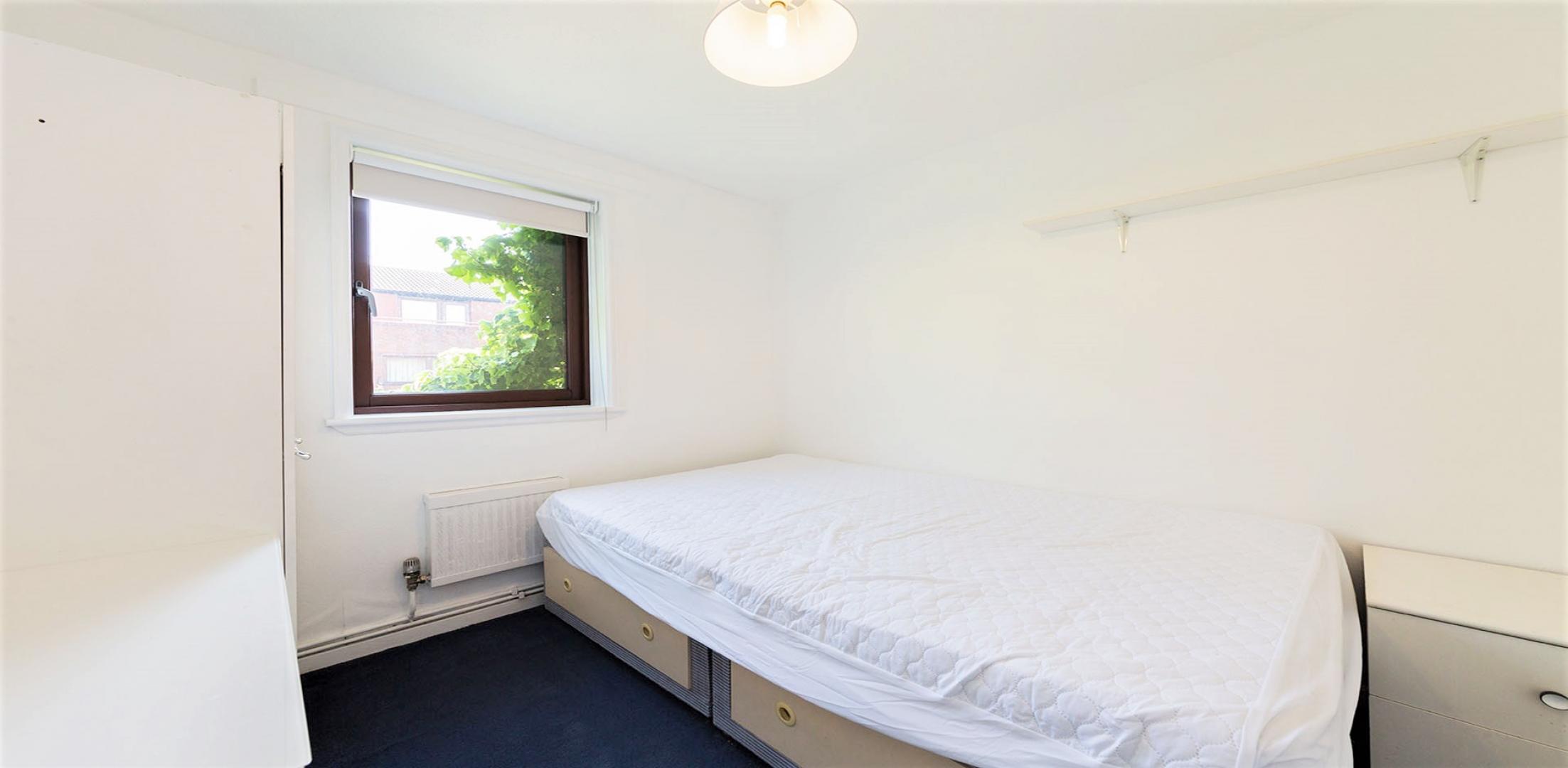 			PRIVATE GARDEN, 4 Bedroom, 1 bath, 1 reception House			 Crown Close , WEST HAMPSTEAD